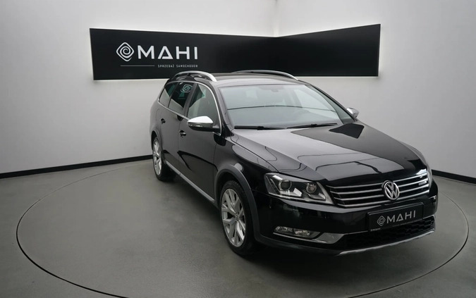 Volkswagen Passat cena 47999 przebieg: 171480, rok produkcji 2012 z Serock małe 352